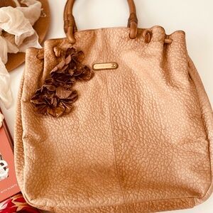 Cynthia Rowley Genuine Pebble Leather Beige Flower Applique Hobo tote bag